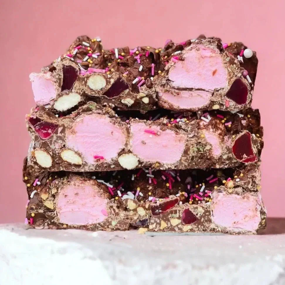 Pebbly Path Classic Rocky Road
